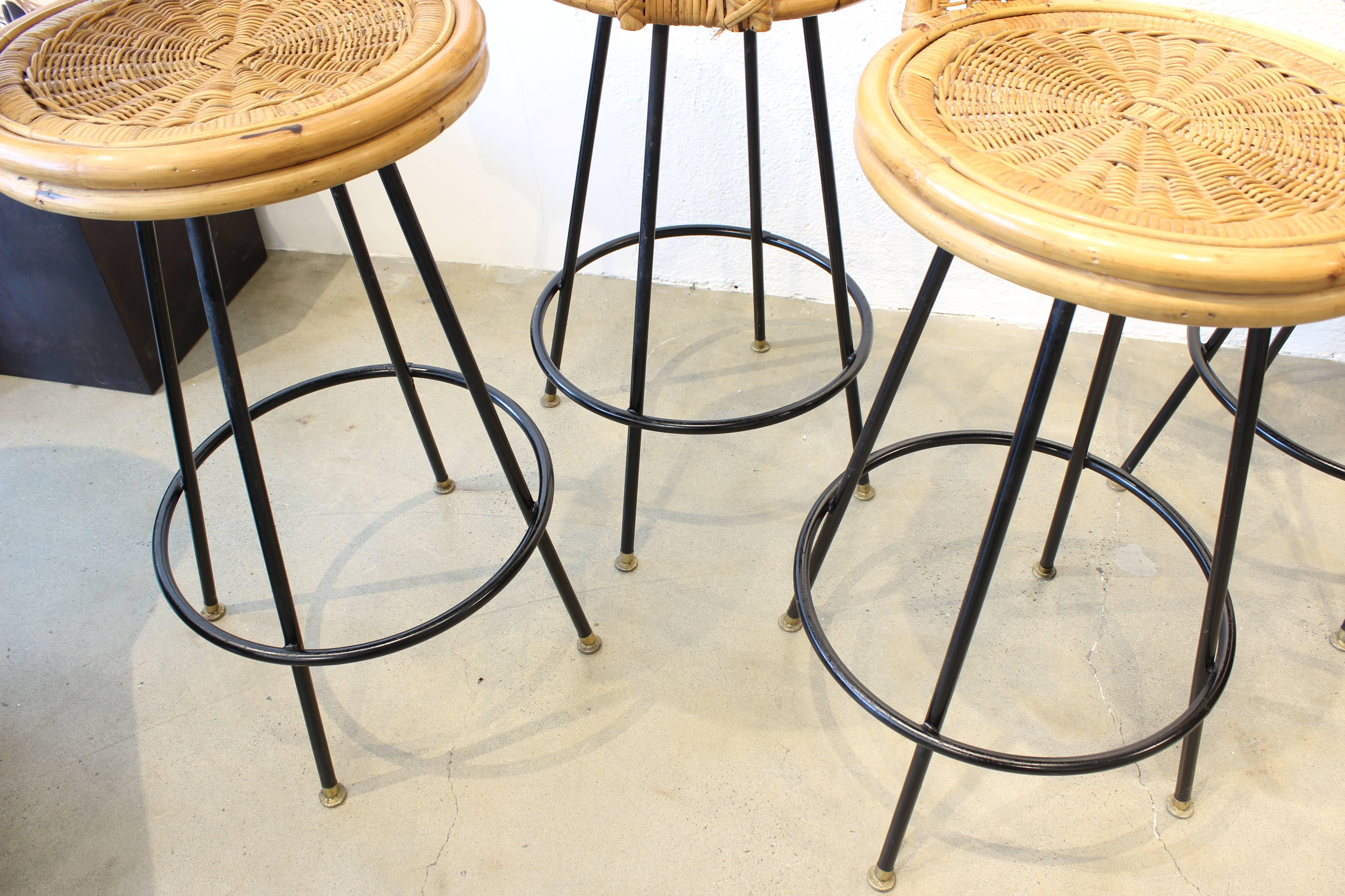 Mid-Century Modern Set of Pristine Rattan and Wrought Iron Bar Stools by Seng of Chicago, 1950s