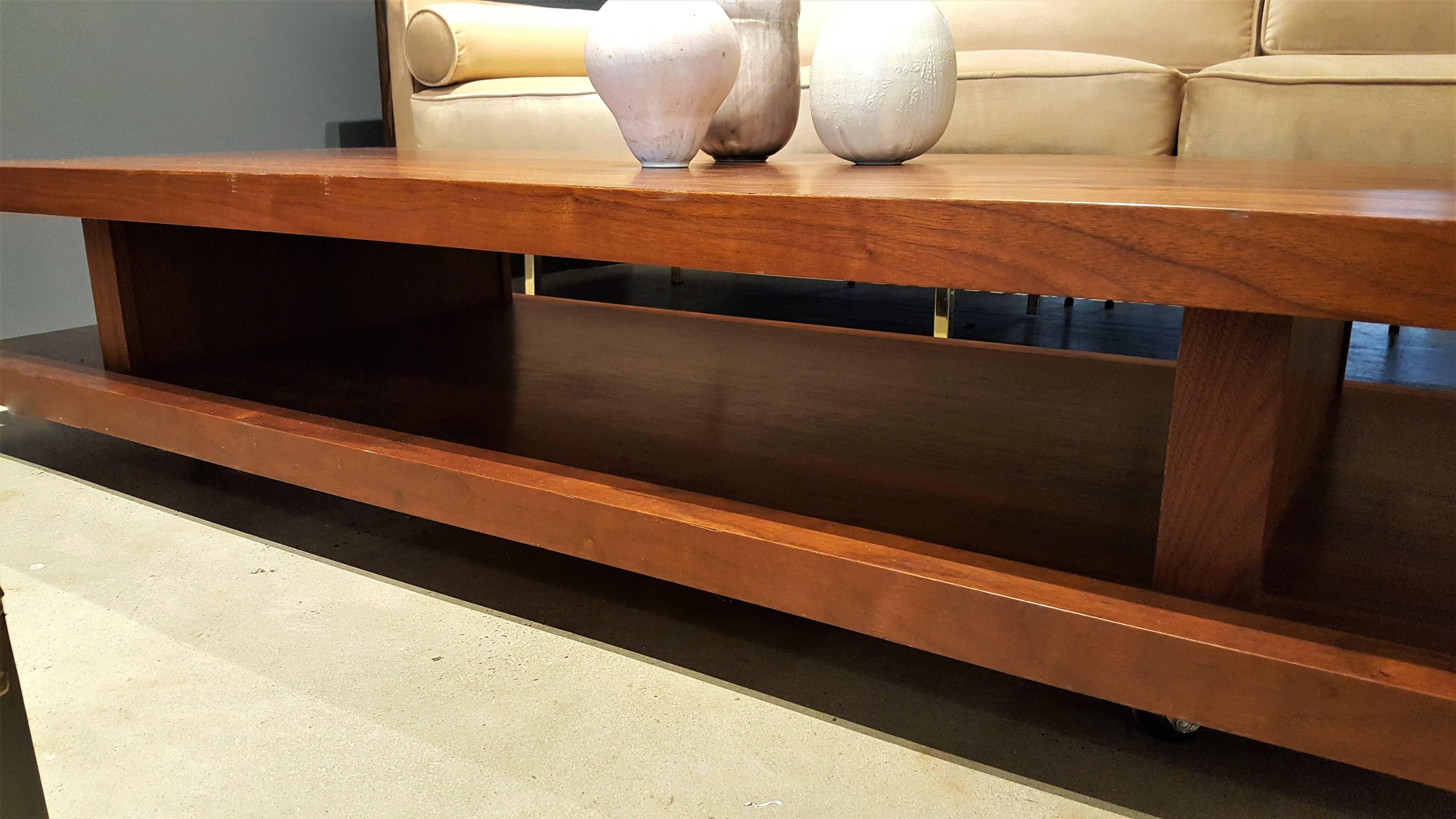 Very Large Rectangular Walnut Coffee Table with Wicked Grain, 1970s 1