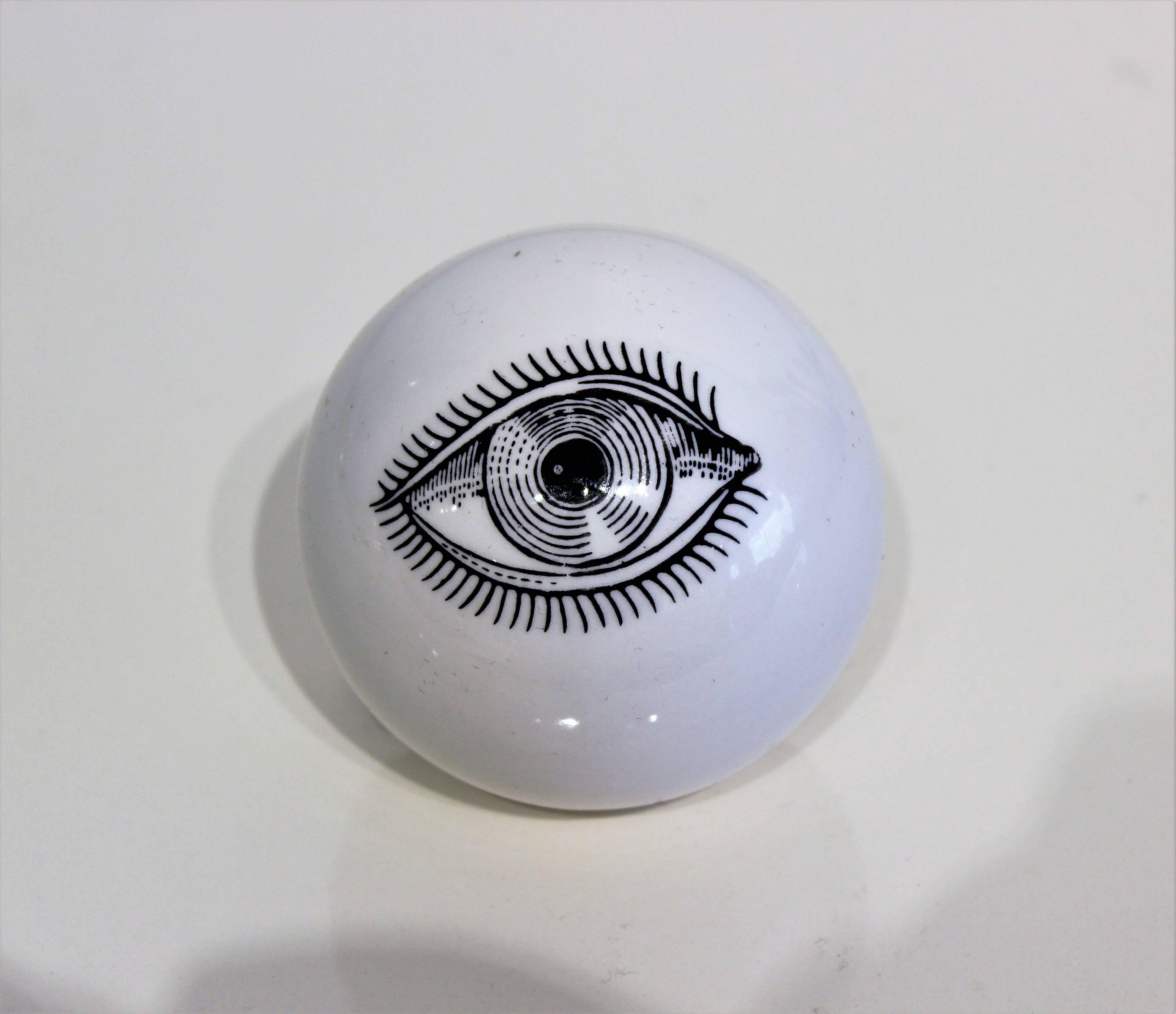 Rare Surrealist Piero Fornasetti ceramic eyeball paperweight, Italy, 1960s. Excellent condition. 