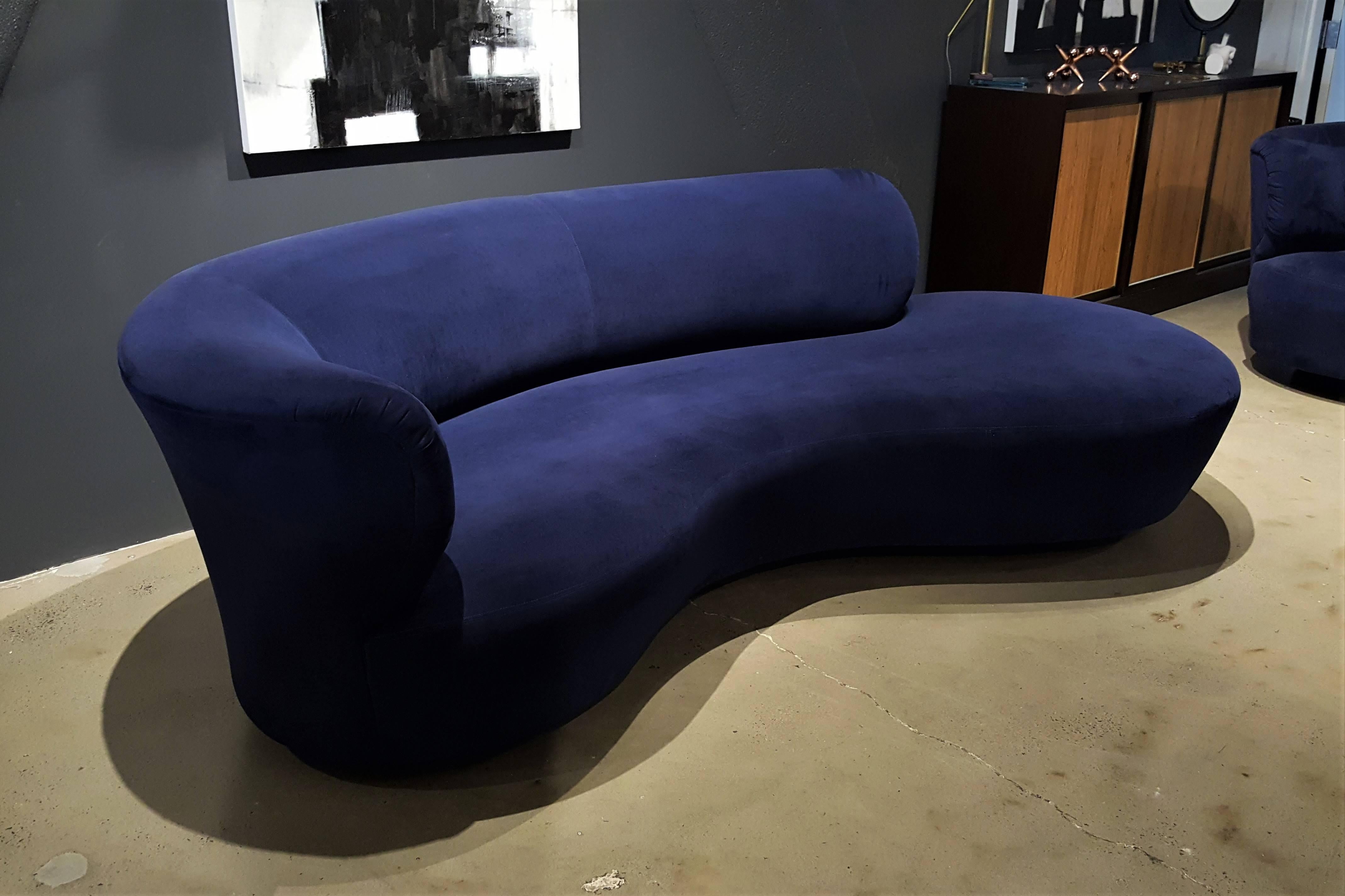 American Sleek, Sculptural Serpentine Cloud 4891JL Sofa, Vladmir Kagan for Directional 