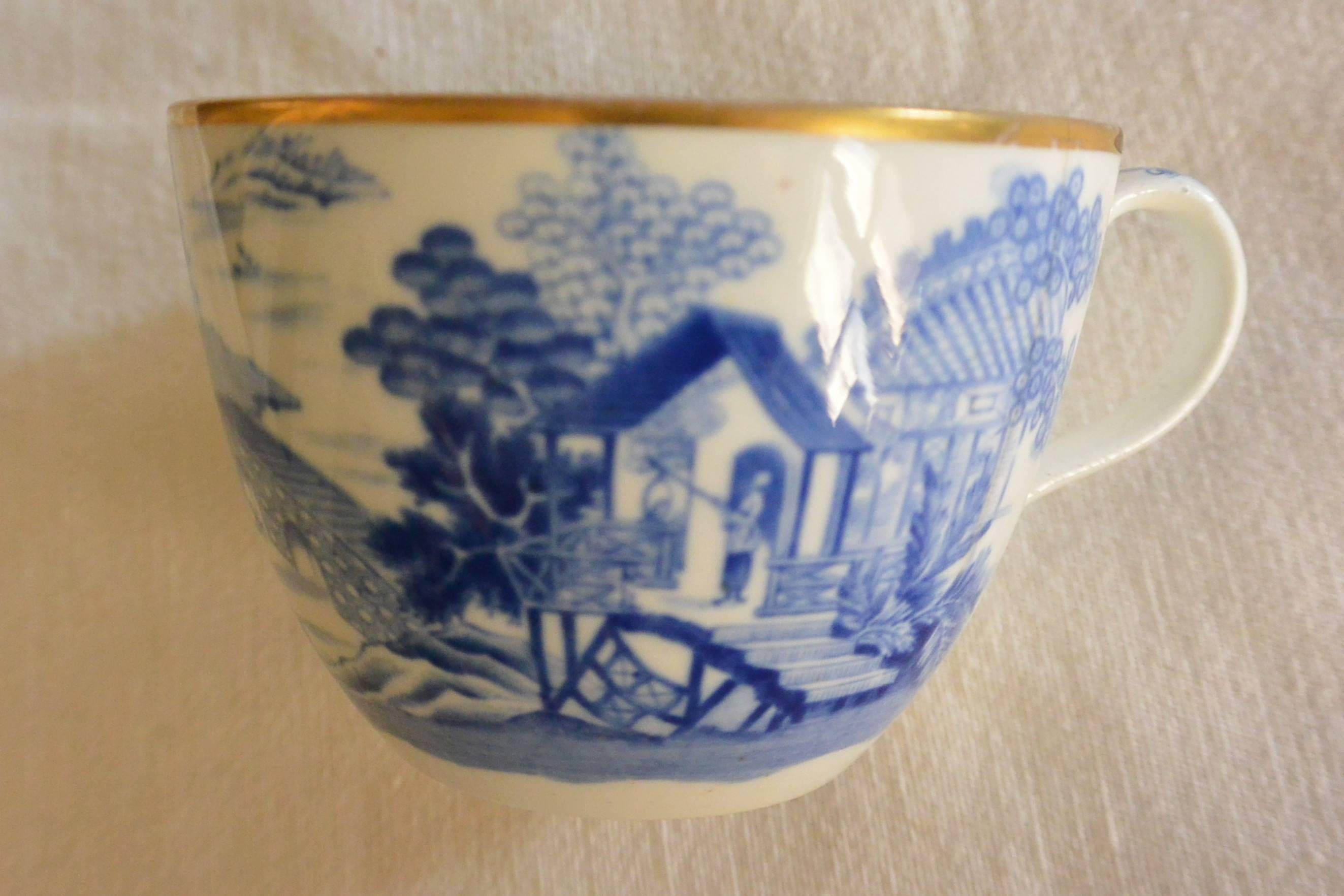 Pair of Wedgwood Blue and White Chinoiserie Cups and Saucers  In Good Condition In New York, NY