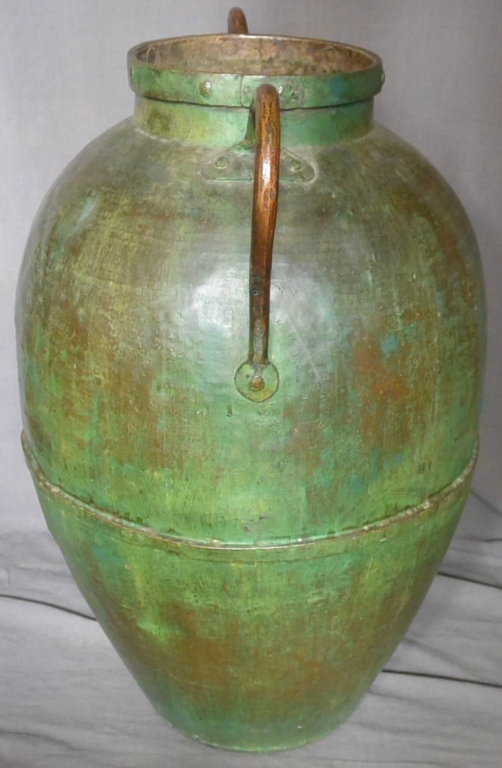 Large Italian Urn Umbrella Stand In Excellent Condition In New York, NY