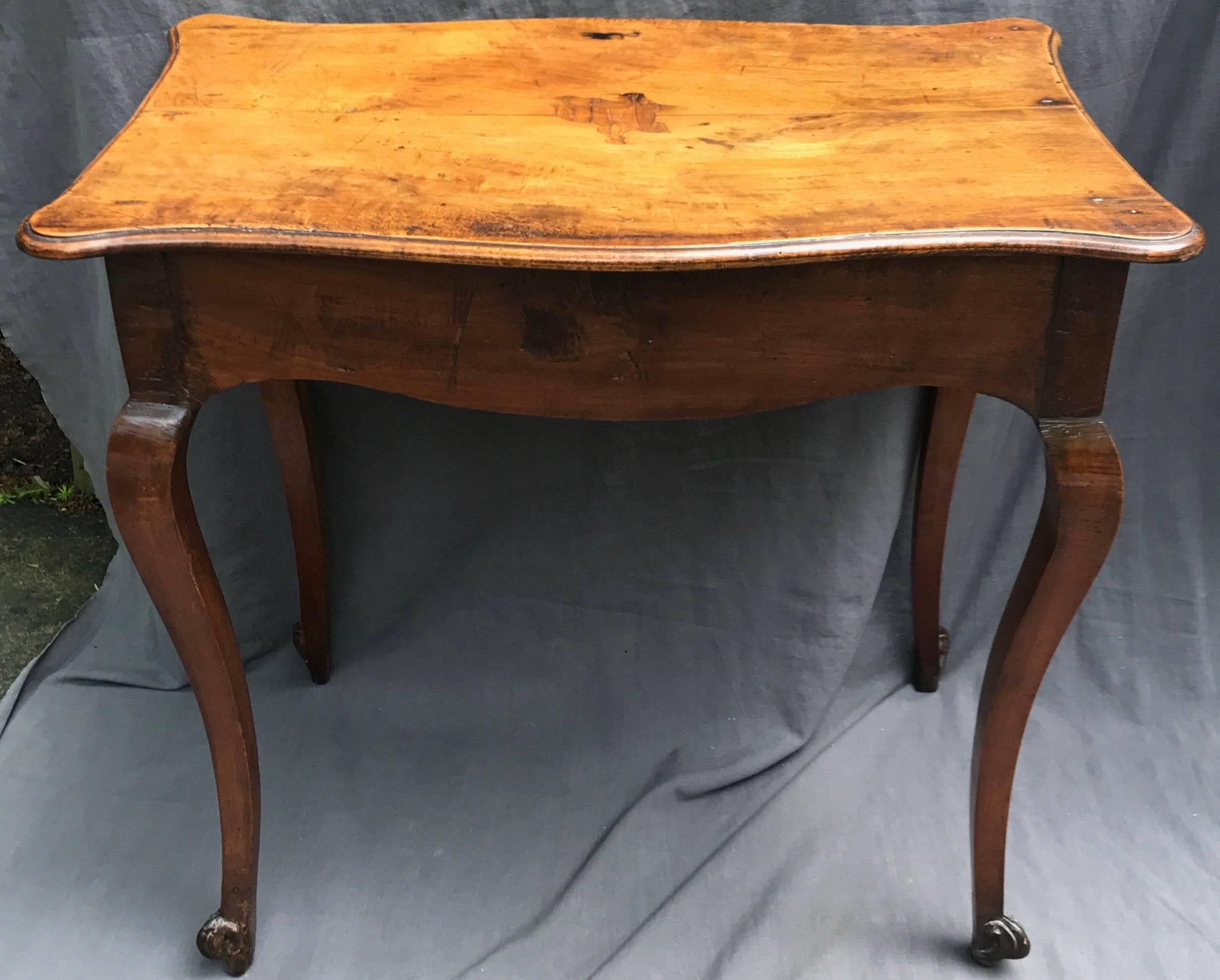 Italian Louis XV Provincial Walnut Side Table For Sale