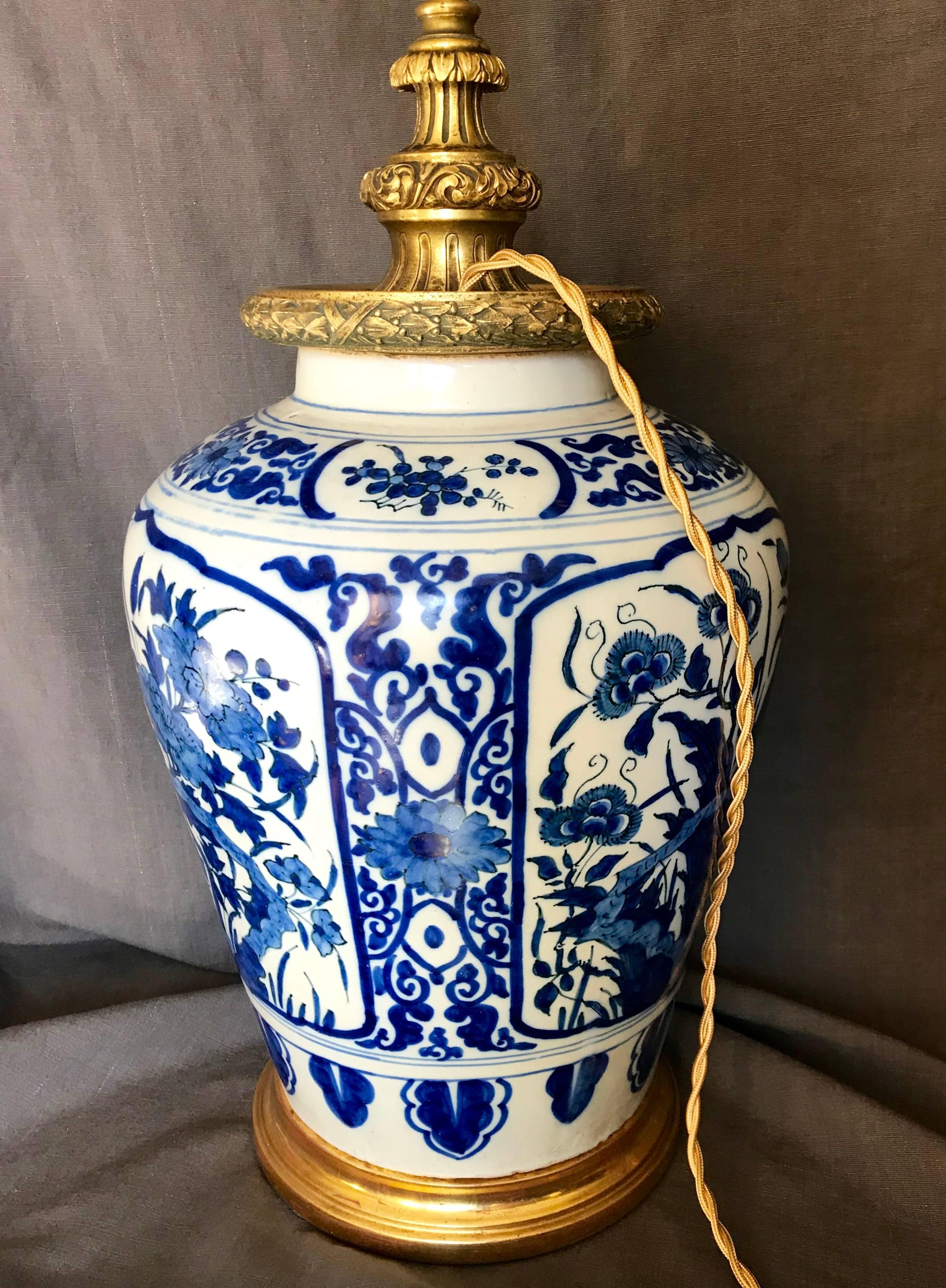 Hand-Painted Dutch Delft Blue and White Lamp For Sale