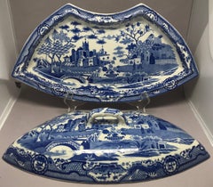 Blue and White Spode Chinoiserie Crescent Covered Dish