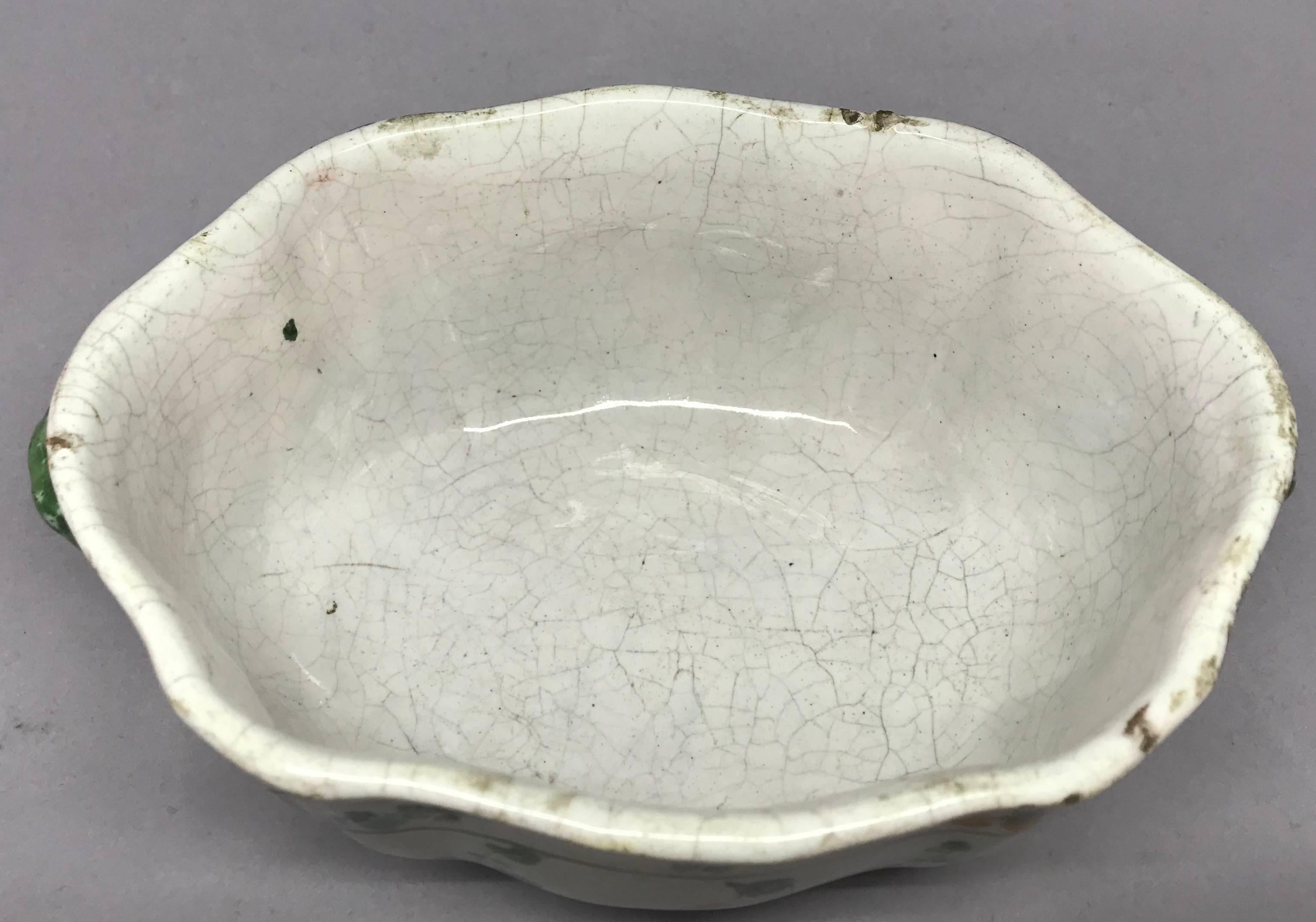 Ceramic Cerreto Majolica Shaped Bird Bowl