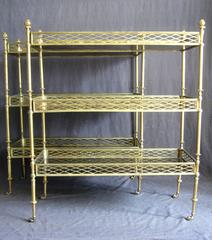 Coppia di cassettiere in acciaio e metallo dorato