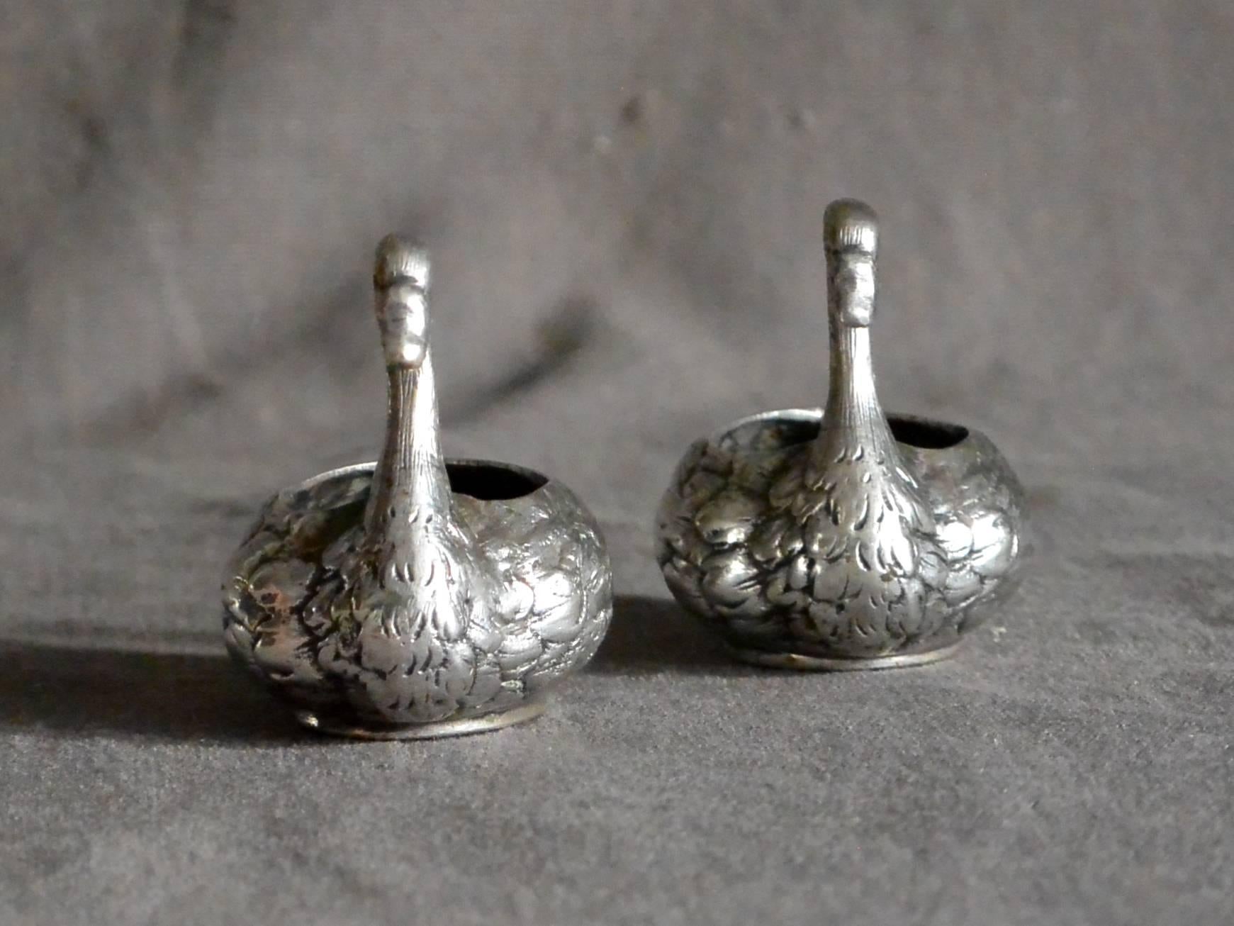 Pair of Italian Swan Silver Salts In Excellent Condition In New York, NY