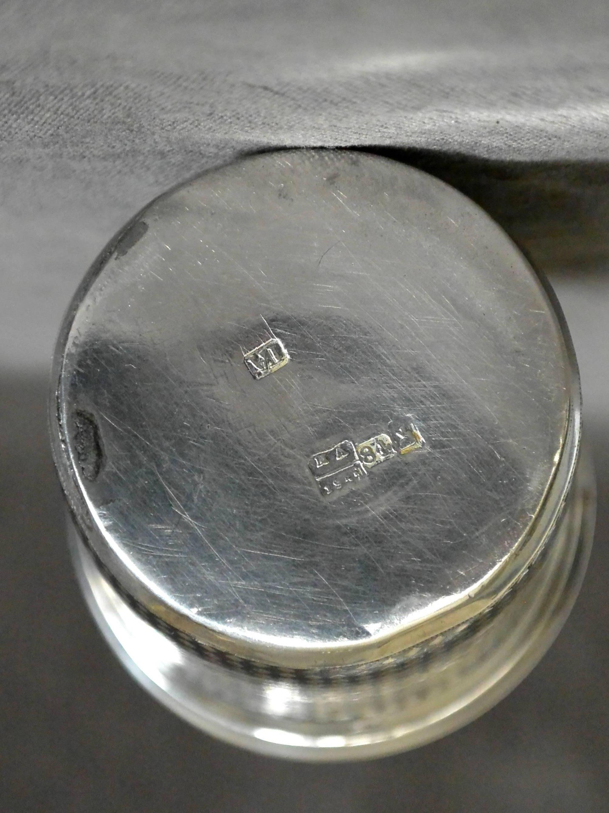 Vaso ruso de plata y Niello en venta 2
