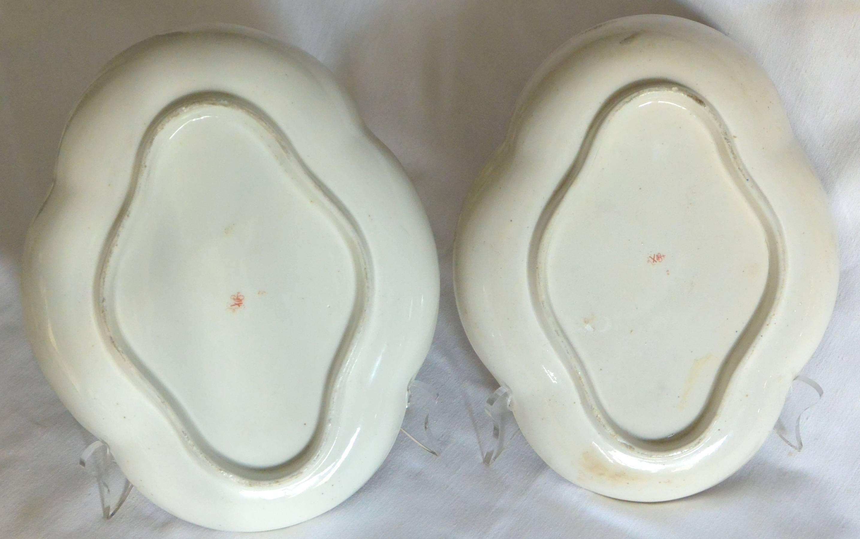 Pair Derby Blue and Gold Plates  In Good Condition In New York, NY
