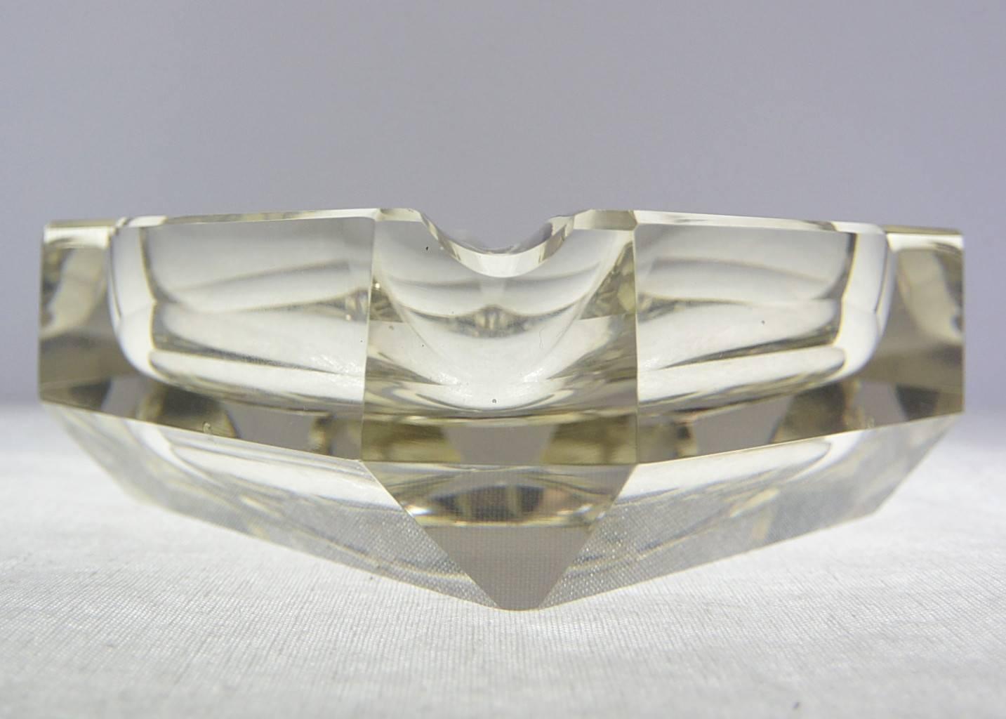 Vintage Faceted Crystal Ashtray In Excellent Condition In New York, NY