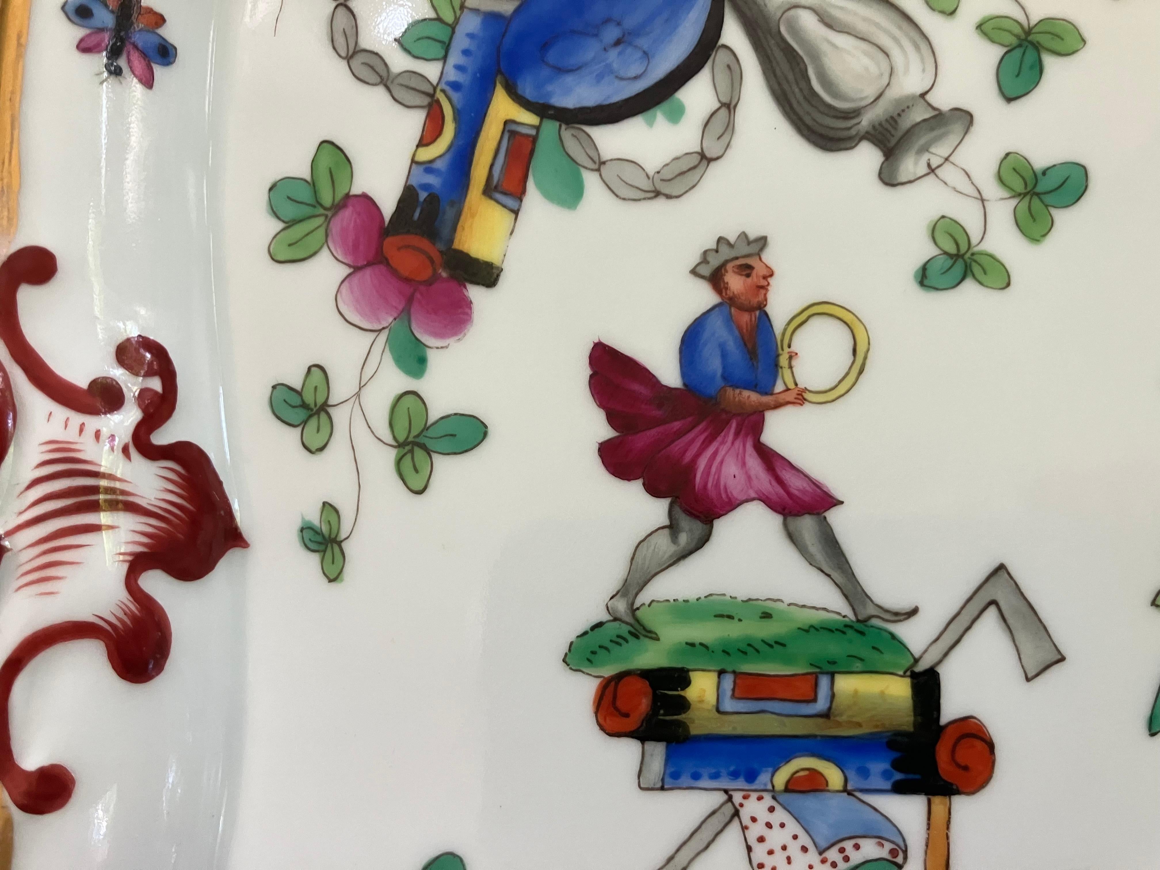 Kontinentale Chinoiserie-Tablett-Platte (Glasiert) im Angebot
