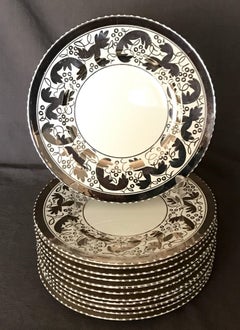 Set of Twelve Vintage Wedgwood Platinum Dinner Plates