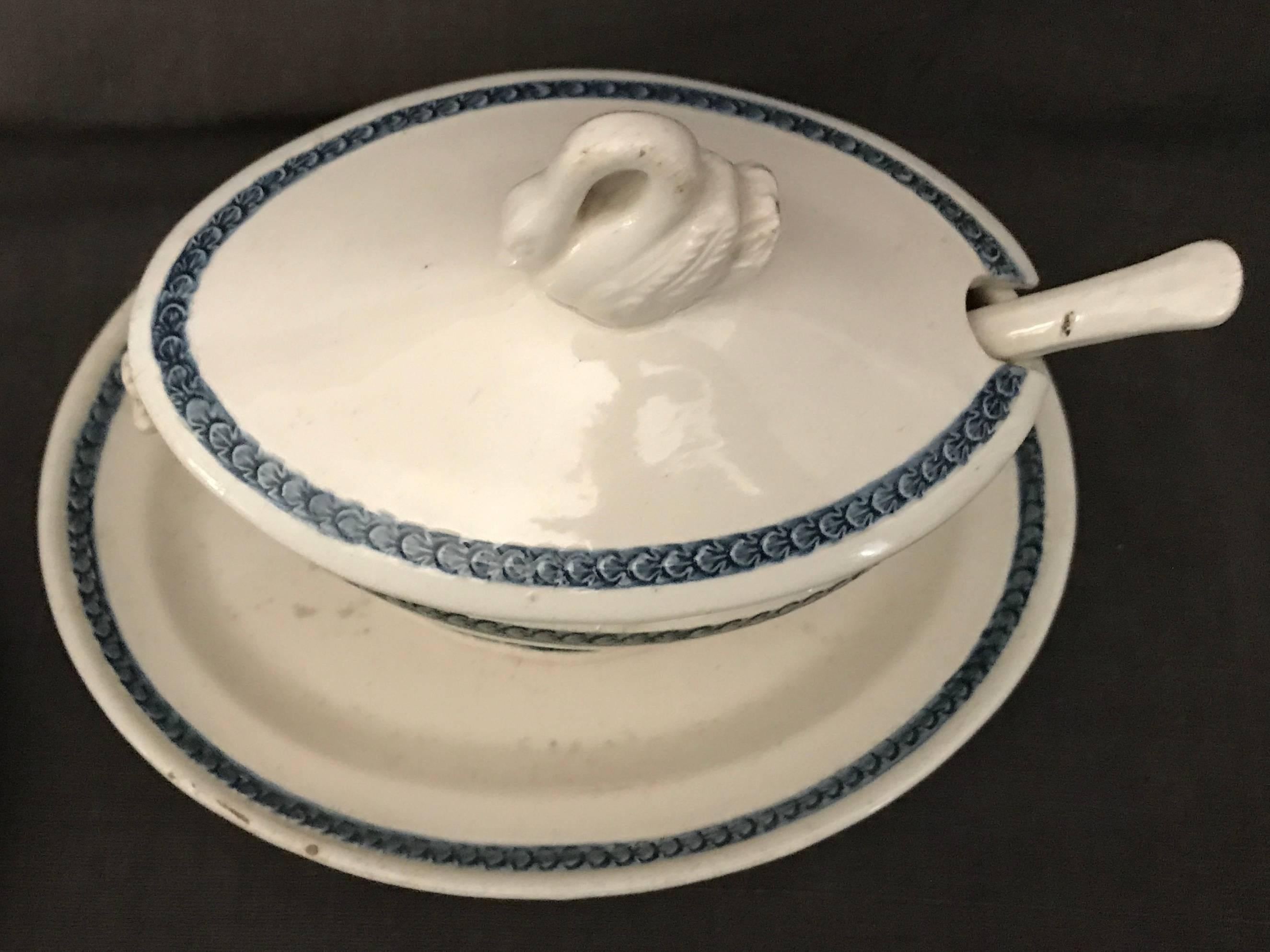 18th Century Pair Blue and White Swan Sauce Boats For Sale