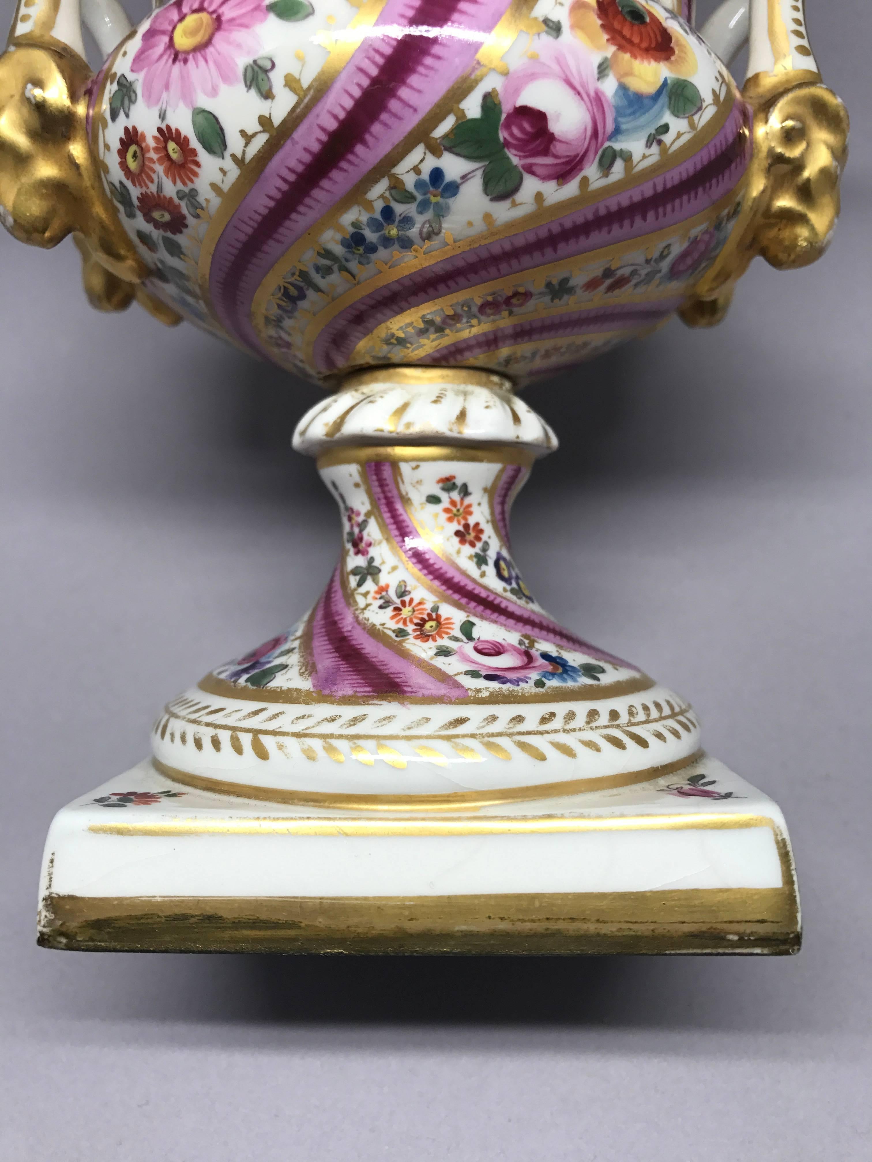 19th Century Pair Pink Floral and Gilt Porcelain Painted Urns For Sale