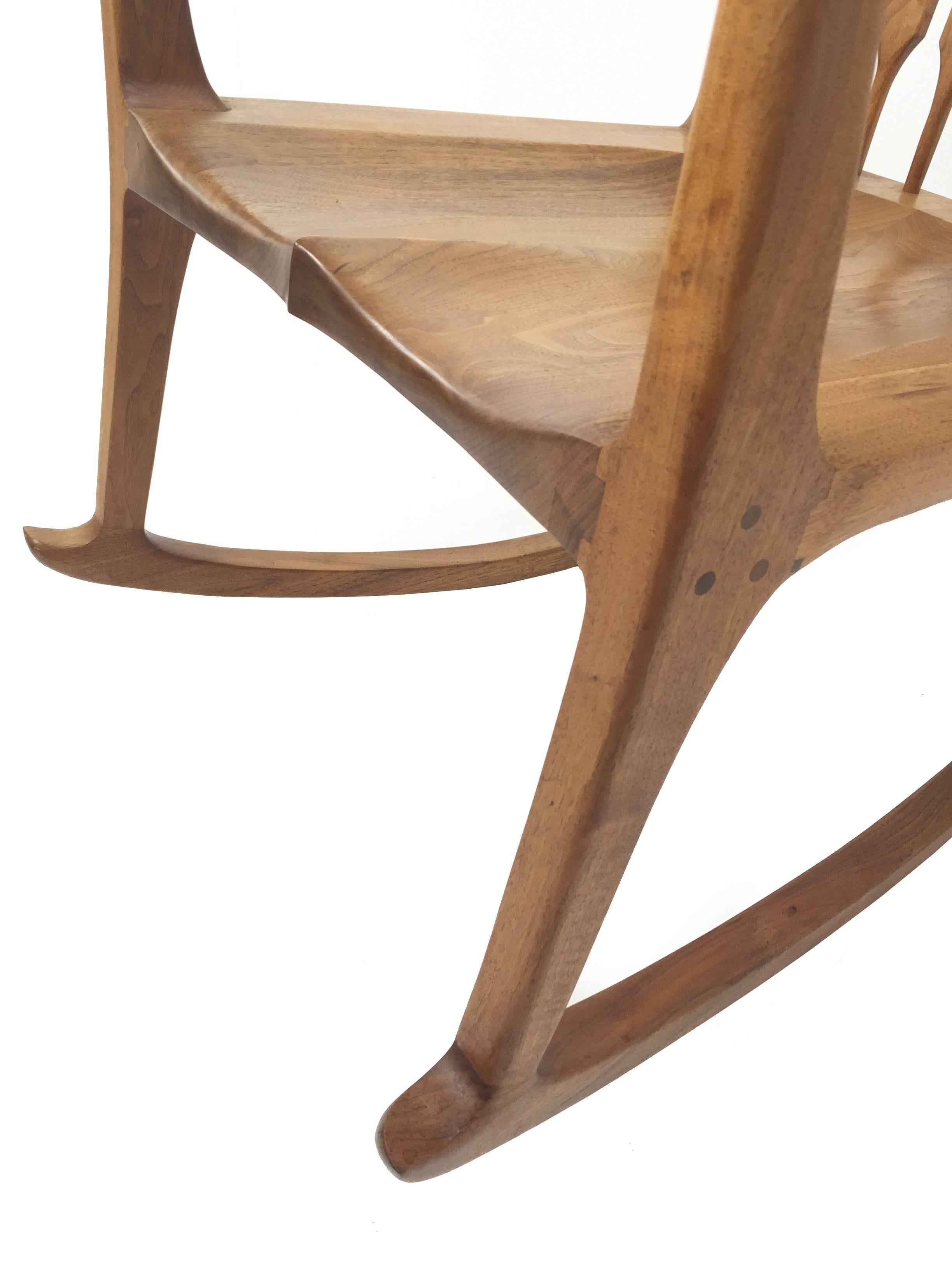 American Walnut Craft Rocker in the Manner of Sam Maloof In Excellent Condition In Berkeley, CA