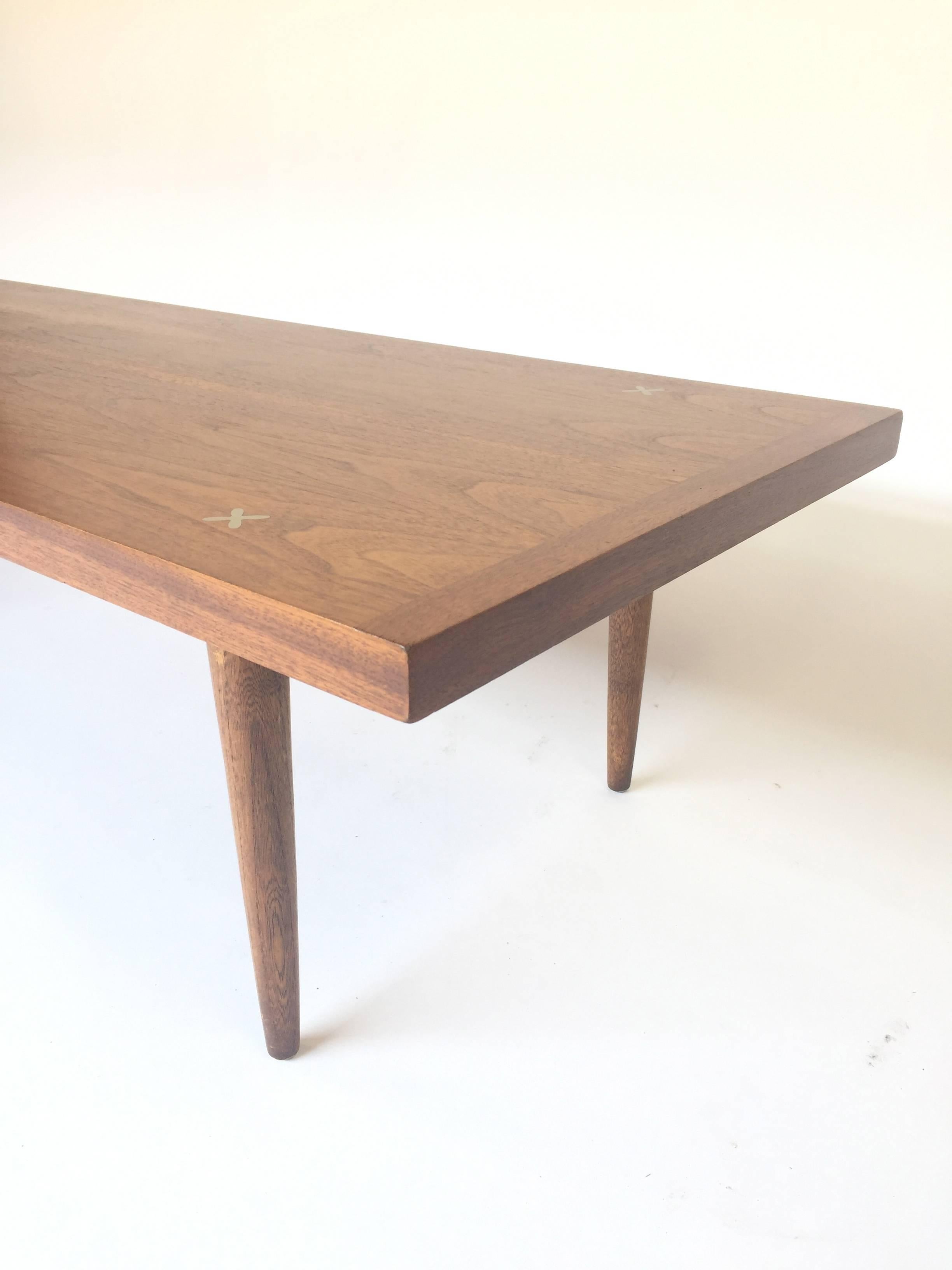 Mid-Century Modern Vintage American of Martinsville Coffee Table