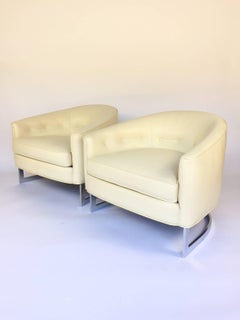 Milo Baughman Cream Leather Lounge Chairs, a Pair