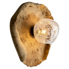 ASEA No. 41 Applique scultorea in gres e vetro soffiato a mano