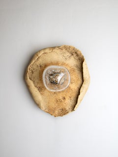 ASEA No. 41 Applique scultorea in gres e vetro soffiato a mano