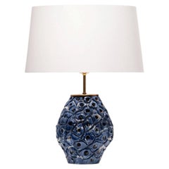 Lampe de table en grès émaillé bleu et blanc ajouré, Danemark, années 1960