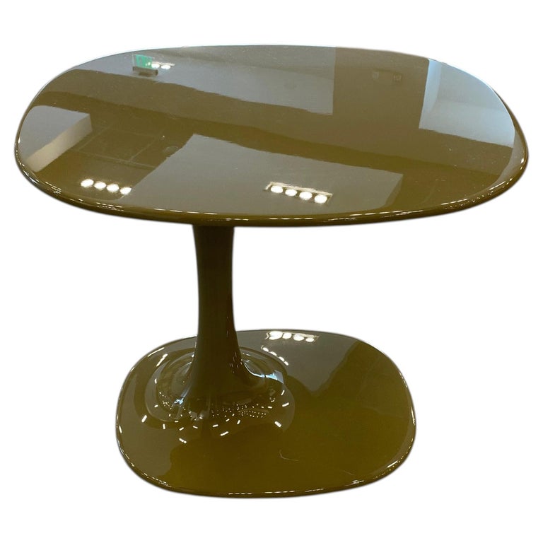 1stDibs Awa Glossy Side Table by Naoto Fukasawa for B&B Italia