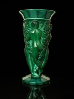 František Pazourek Art Deco Malachite Glass Vase, Czechoslovakia, 1930s