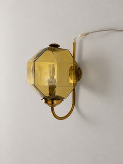 Bergboms – Swedish Modern Brass Wall Sconce with Faceted Amber Glass Shade, 1960