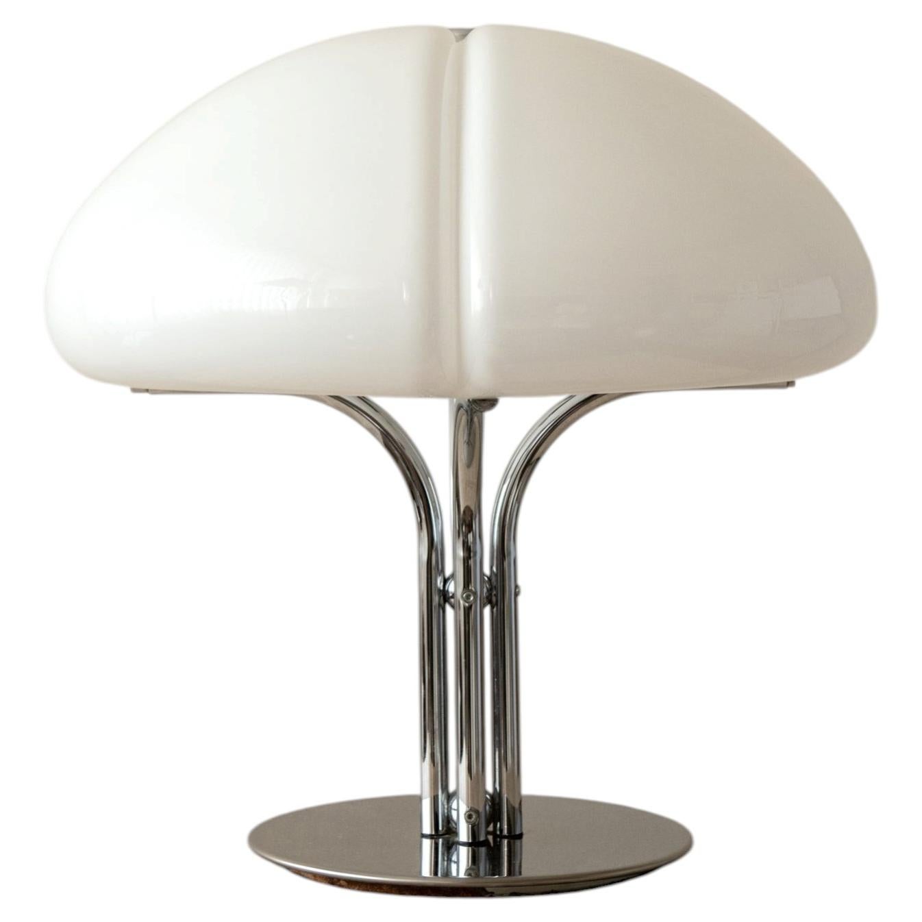 Lámpara de mesa «Quadrifoglio», diseñada por Ufficio Progetti para Harvey Guzzini, Italia, década de los 70