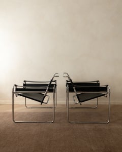 Wassily B3 Lounge Chair by Marcel Breuer for Knoll International 1970s, Set of 2