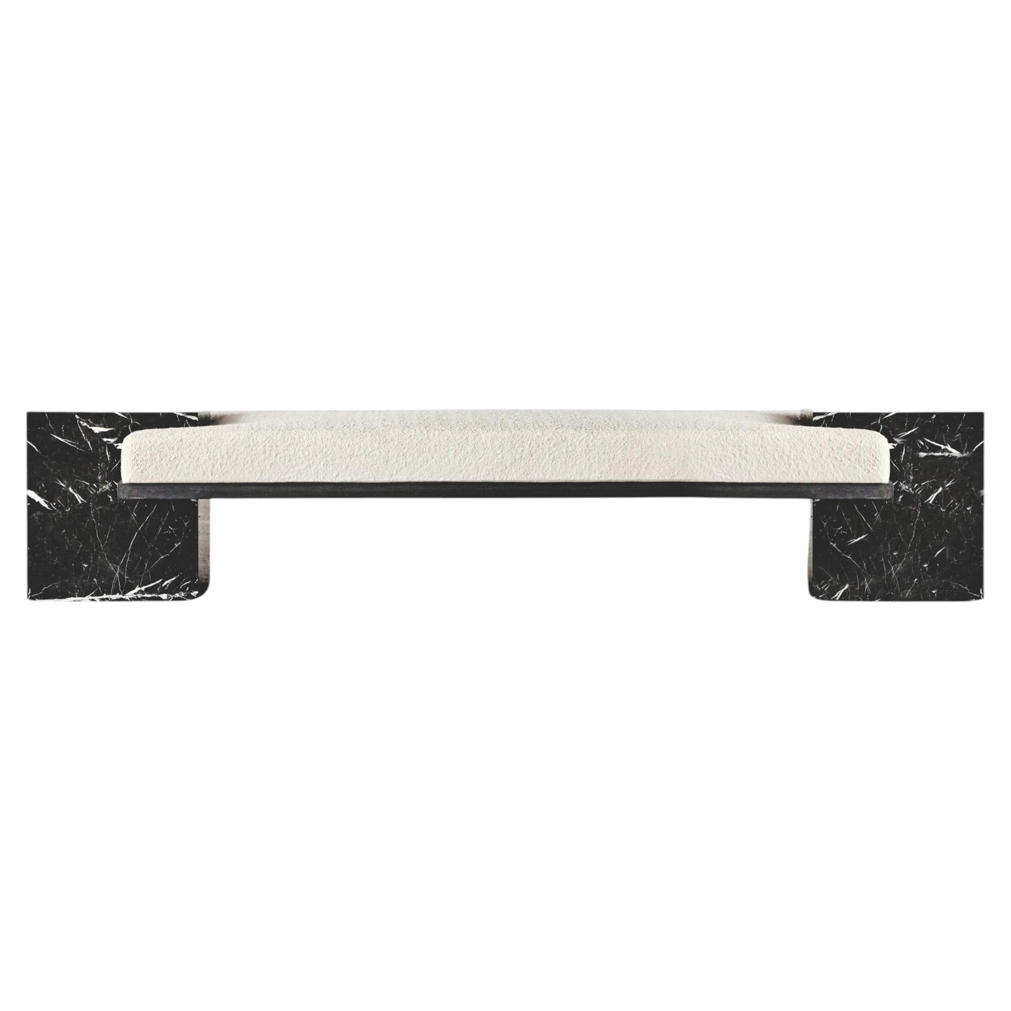 Coexist - Banc sculptural contemporain en marbre Nero Marquina et acier noir