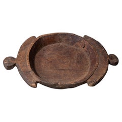 Vintage Nagaland Monoxyl Wooden Bowl with Carved Zoomorphic Handles