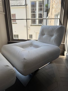 Oscar Niemeyer Alta Lounge Chair & Ottoman for Mobilier International, c.1971