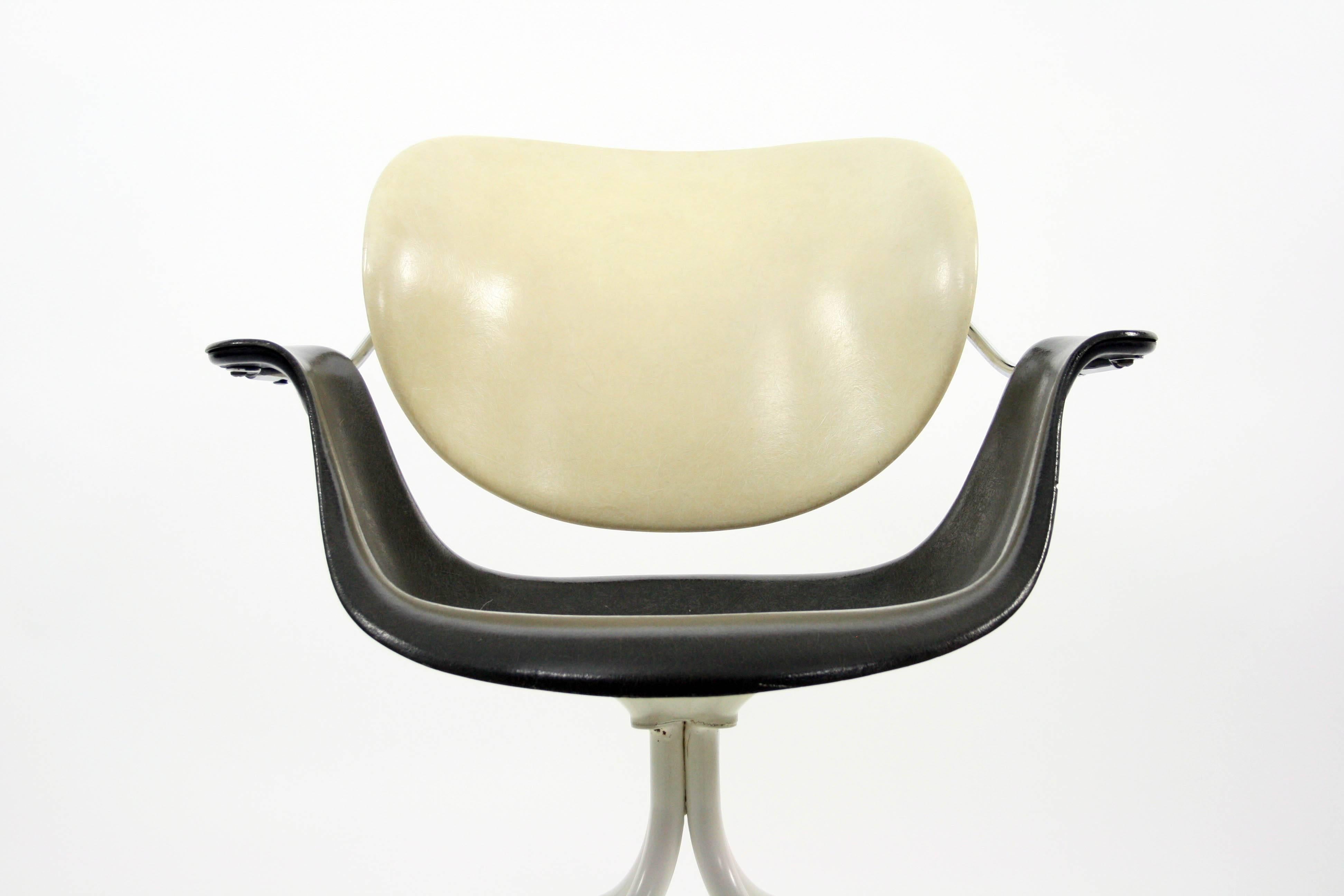 Maa Chair by George Nelson & Associates for Herman Miller, 1954 In Excellent Condition In Chicago, IL