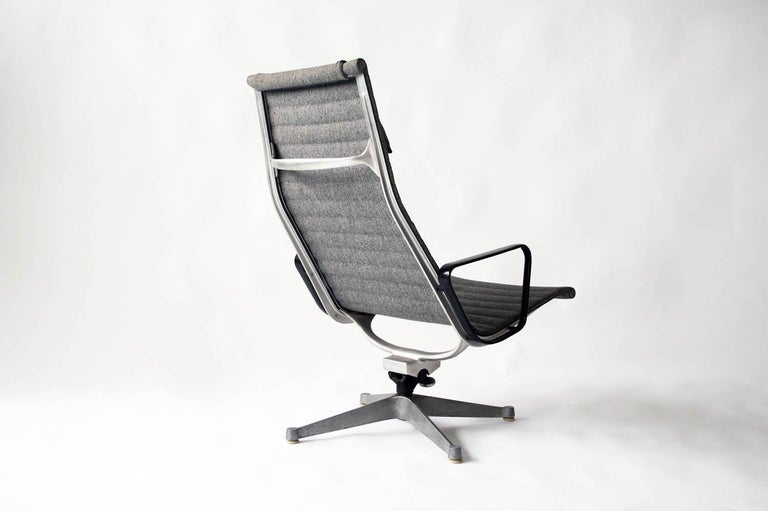 eames aluminum group chair reupholstery miller eames vintage aluminum group lounge chair in original gray hopsack upholstery designed by charles eames for aluminum group lounge chair at 1stdibs eames aluminum group chair reupholstery miller eames vintage aluminum group lounge chair in original gray hopsack upholstery designed by charles eames for aluminum group lounge chair at 1stdibs