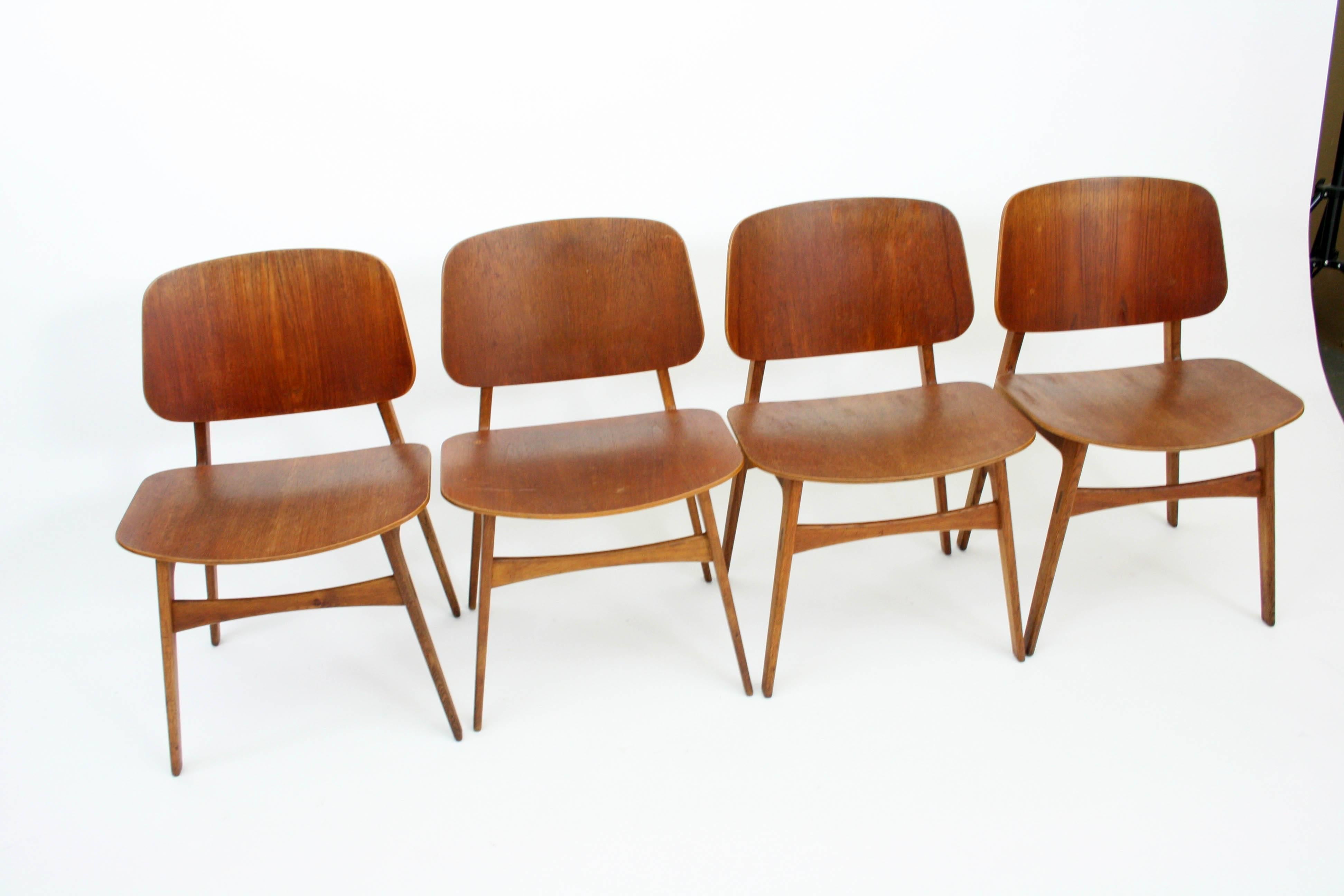 Set of Eight Danish Teak and Oak Dining Chairs by Borge Mogensen 3