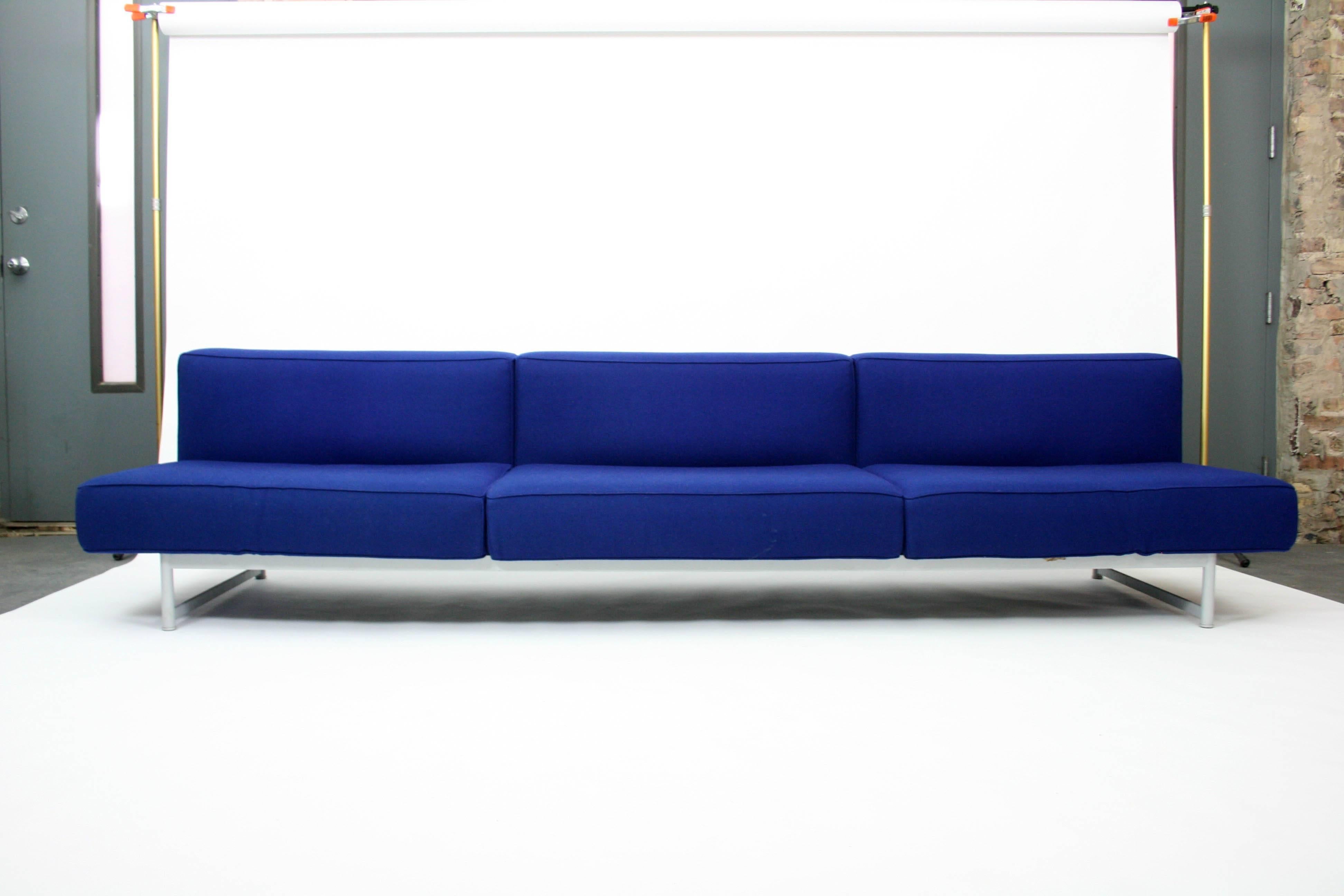 
Piero Lissoni Reef four-seat sofa for Cassina in blue felt. The sofa is in excellent condition and the fabric is super soft. Each end part can be tilted at four different positions to be used as headrest. This is a rare sofa that is no longer in