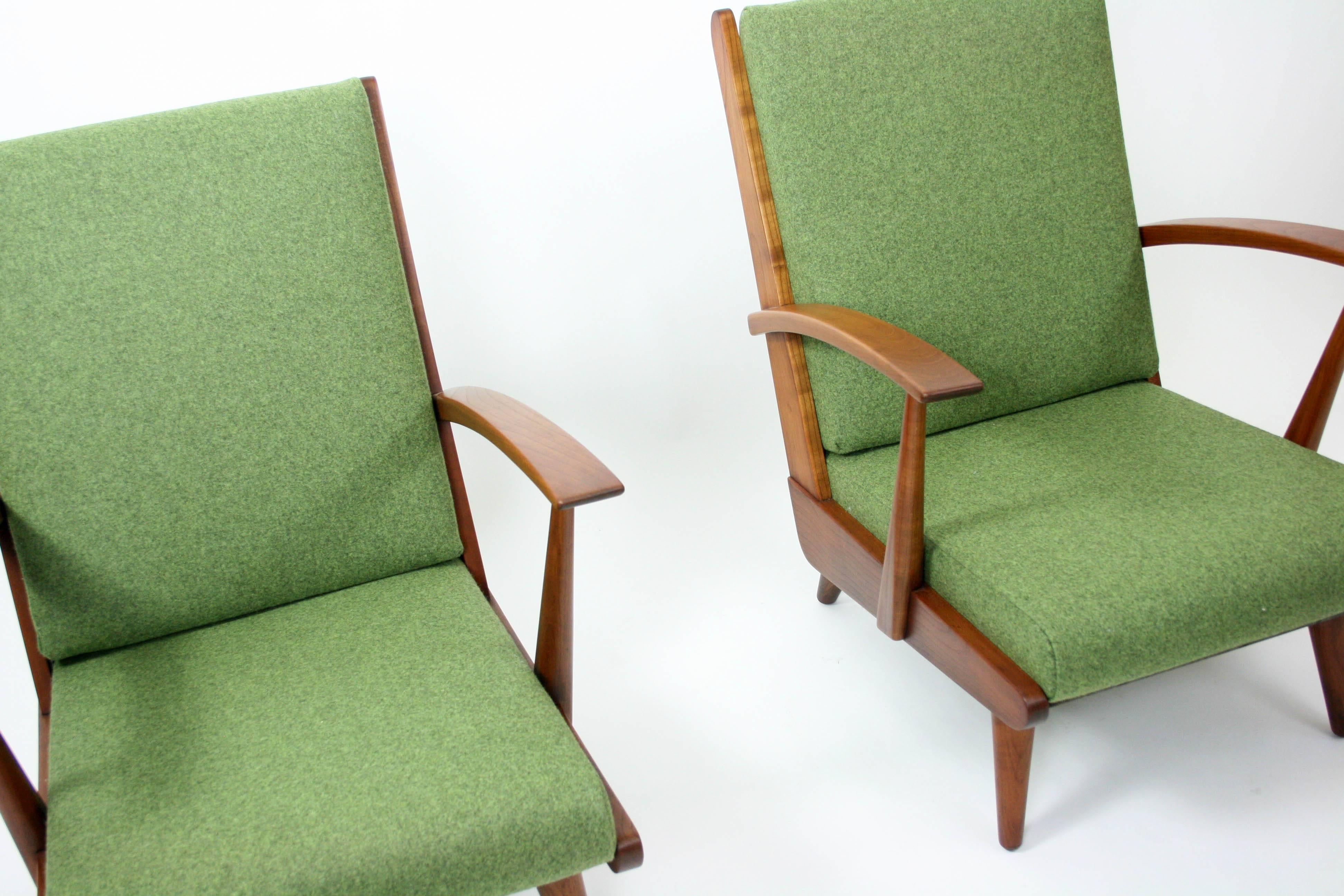 Mid-20th Century Fantastic Pair of Early 1940s Scandinavian Lounge Chairs