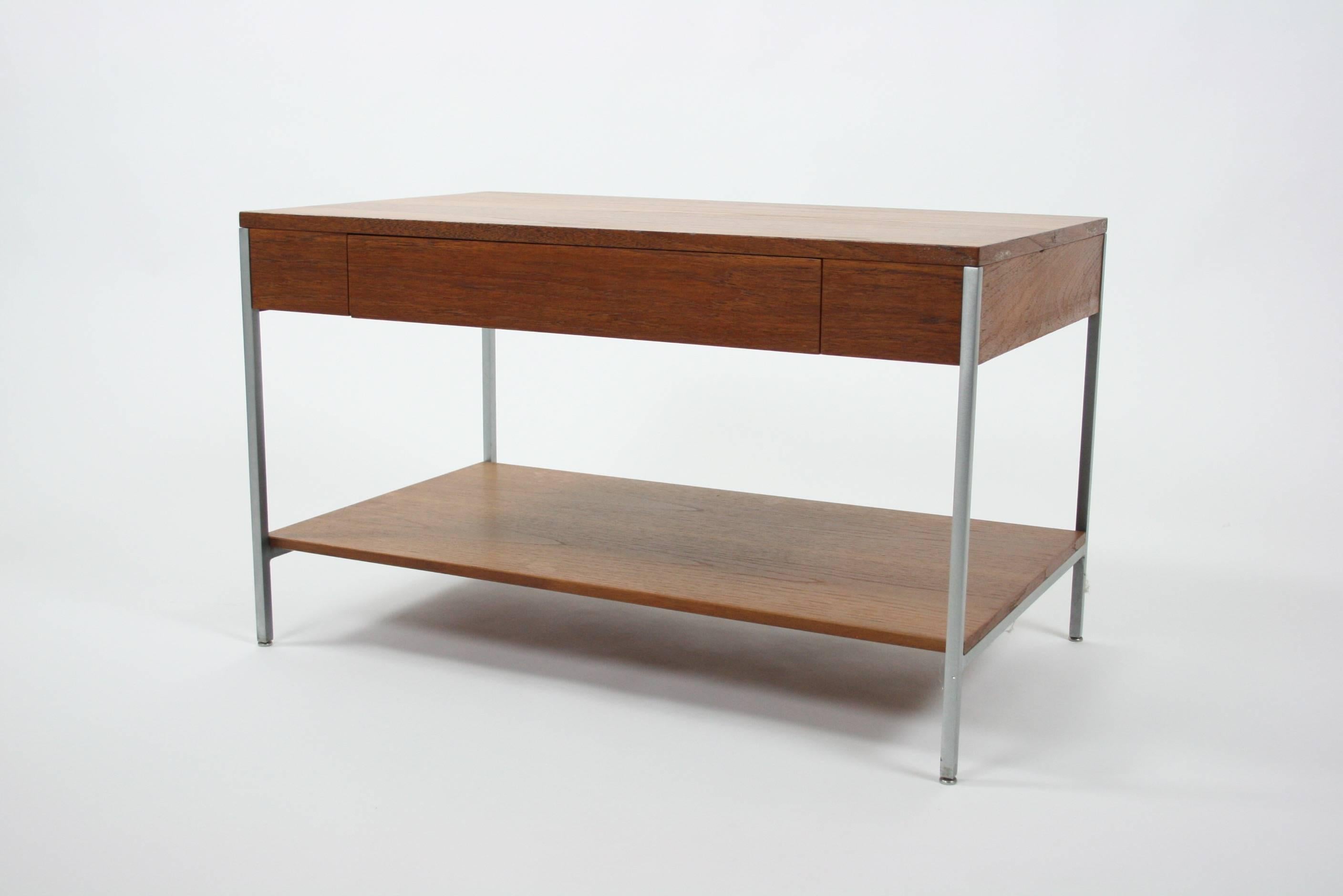 Mid-Century Modern Original Walnut Side Table by George Nelson for Herman Miller
