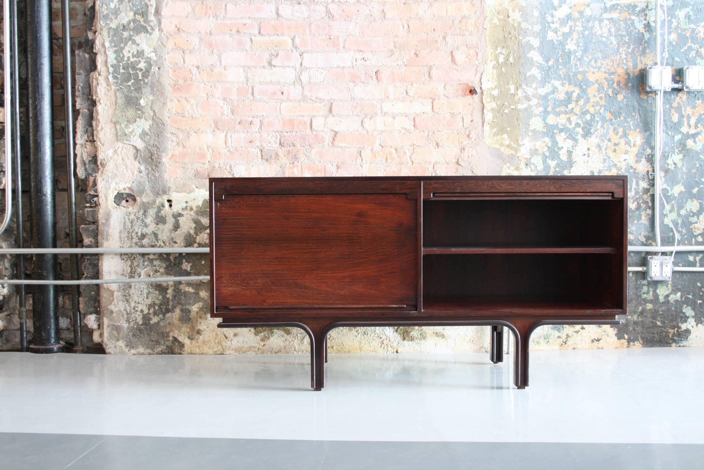 Mid-20th Century Small Rosewood Sideboard by Gianfranco Frattini for Bernini Italy