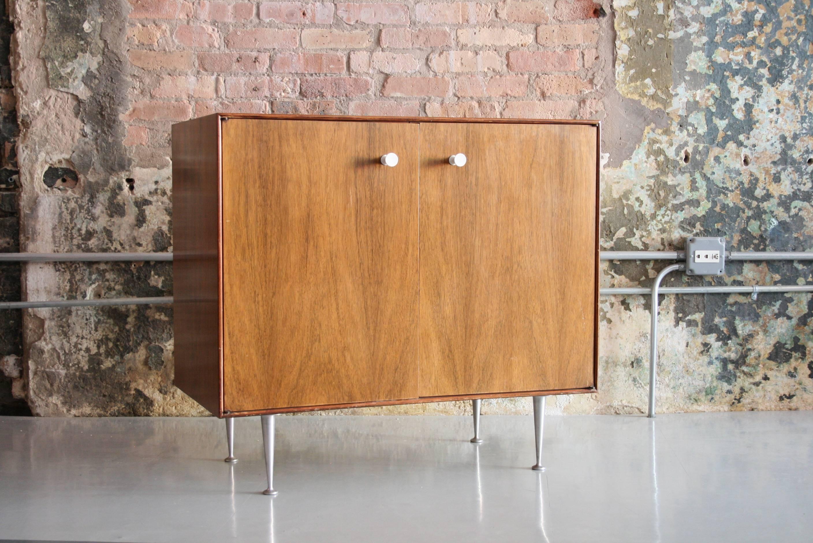 George Nelson for Herman Miller Rosewood Thin Edge Chest Cabinet Server In Excellent Condition In Chicago, IL