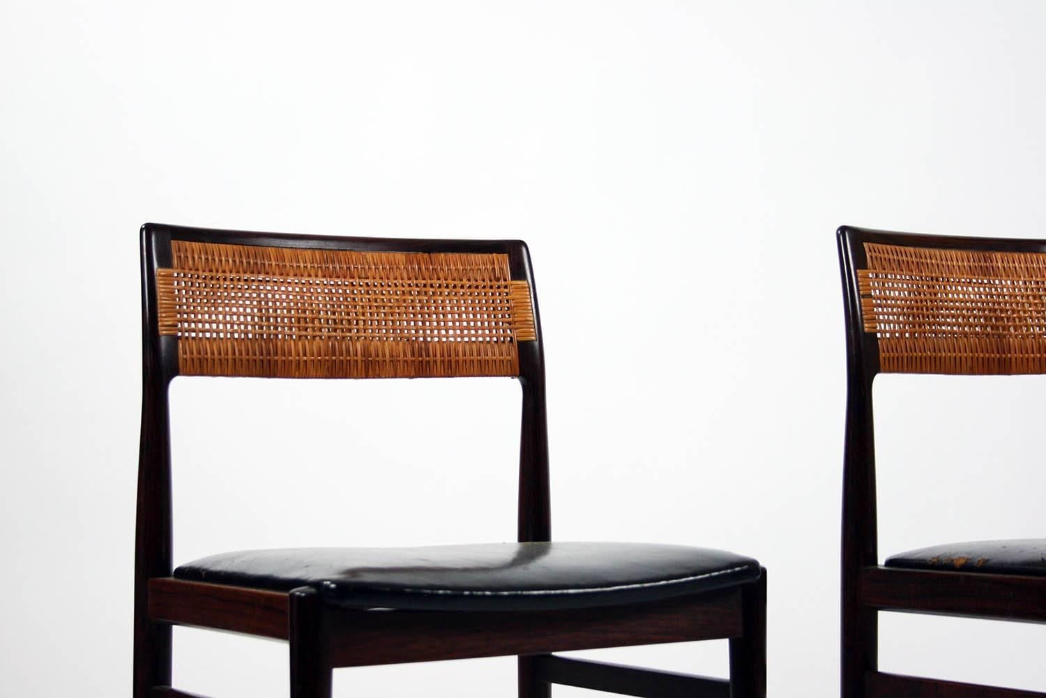 Architect Erik Wørts Rosewood, Leather and Rattan Model W26 Side Chairs In Good Condition In Chicago, IL