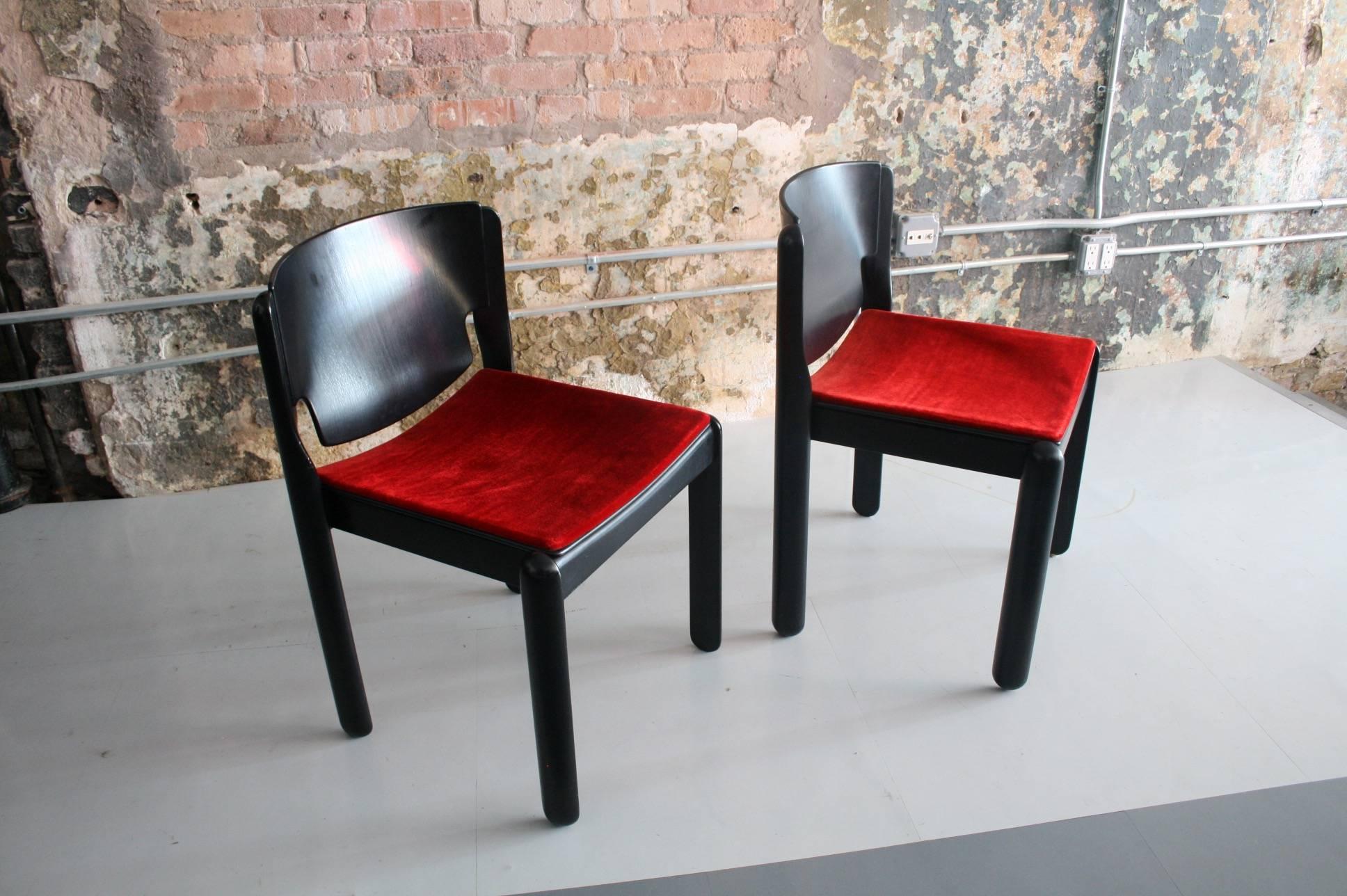Velvet Set of Six 1967 Vico Magistretti Model 122 Chairs for Cassina, Italy