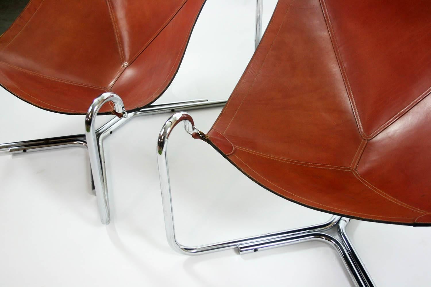 Mid-Century Modern Gianni Pareschi and Ezio Didone Baffo Lounge Chairs for Busnelli, Italy, 1969 For Sale