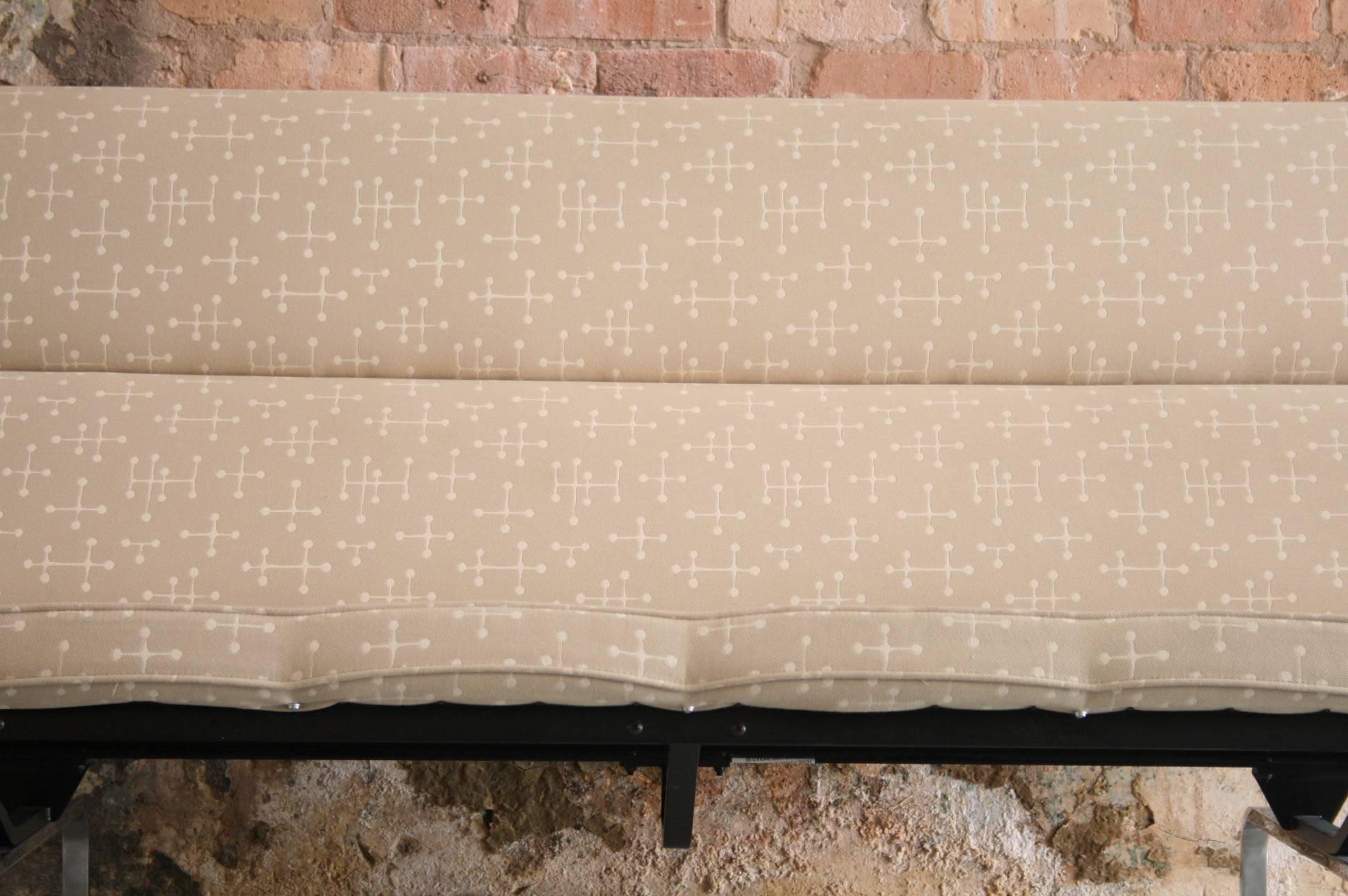 American Eames Sofa Compact in Eames Fabric