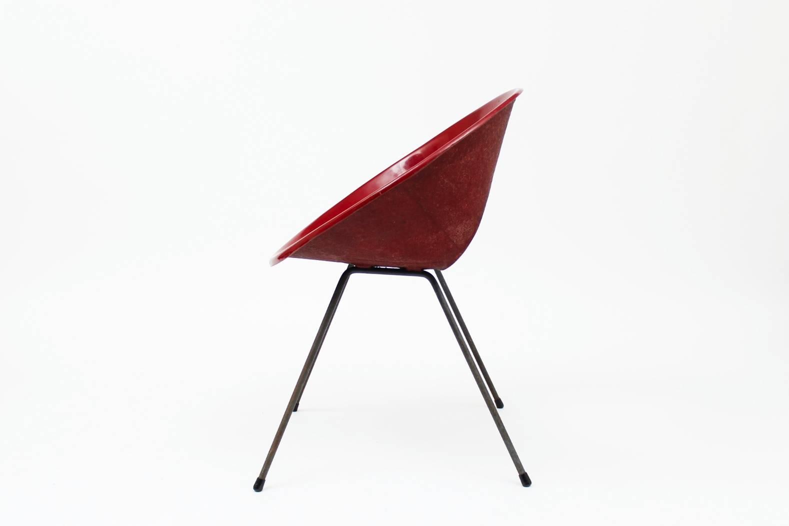 Mid-Century Modern Style of Donald Knorr Chair, For Sale