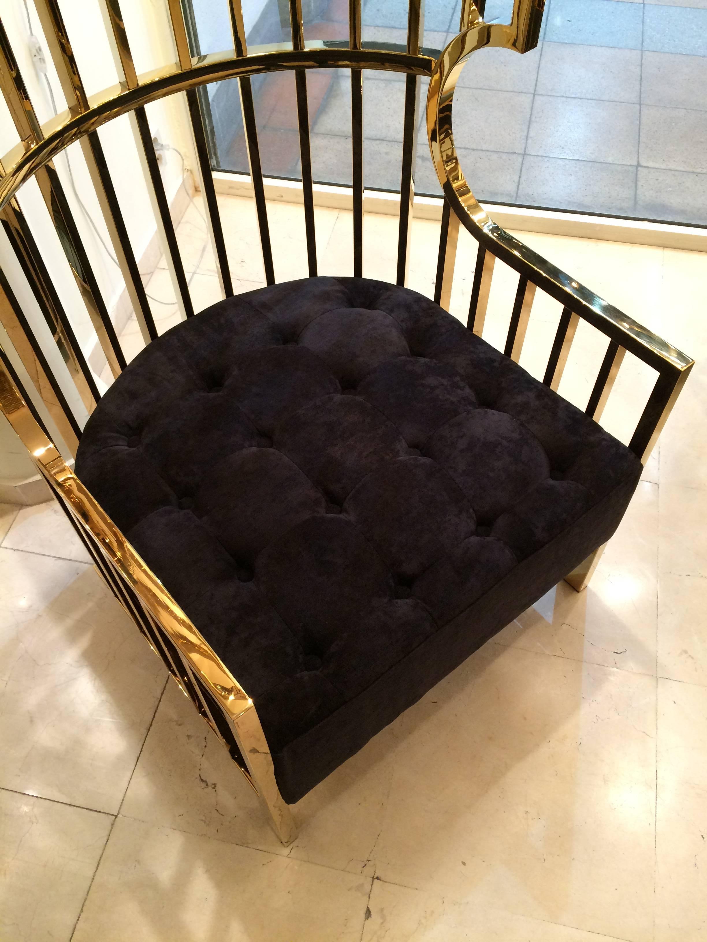 Pair of Big Gold Cage Armchairs In Excellent Condition For Sale In Saint-Ouen, FR
