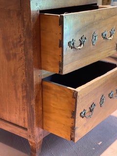 19th Century French Provincial Walnut Chest of Drawers with Slide-out Shelf