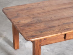 Mesa de centro francesa de madera de castaño recuperada