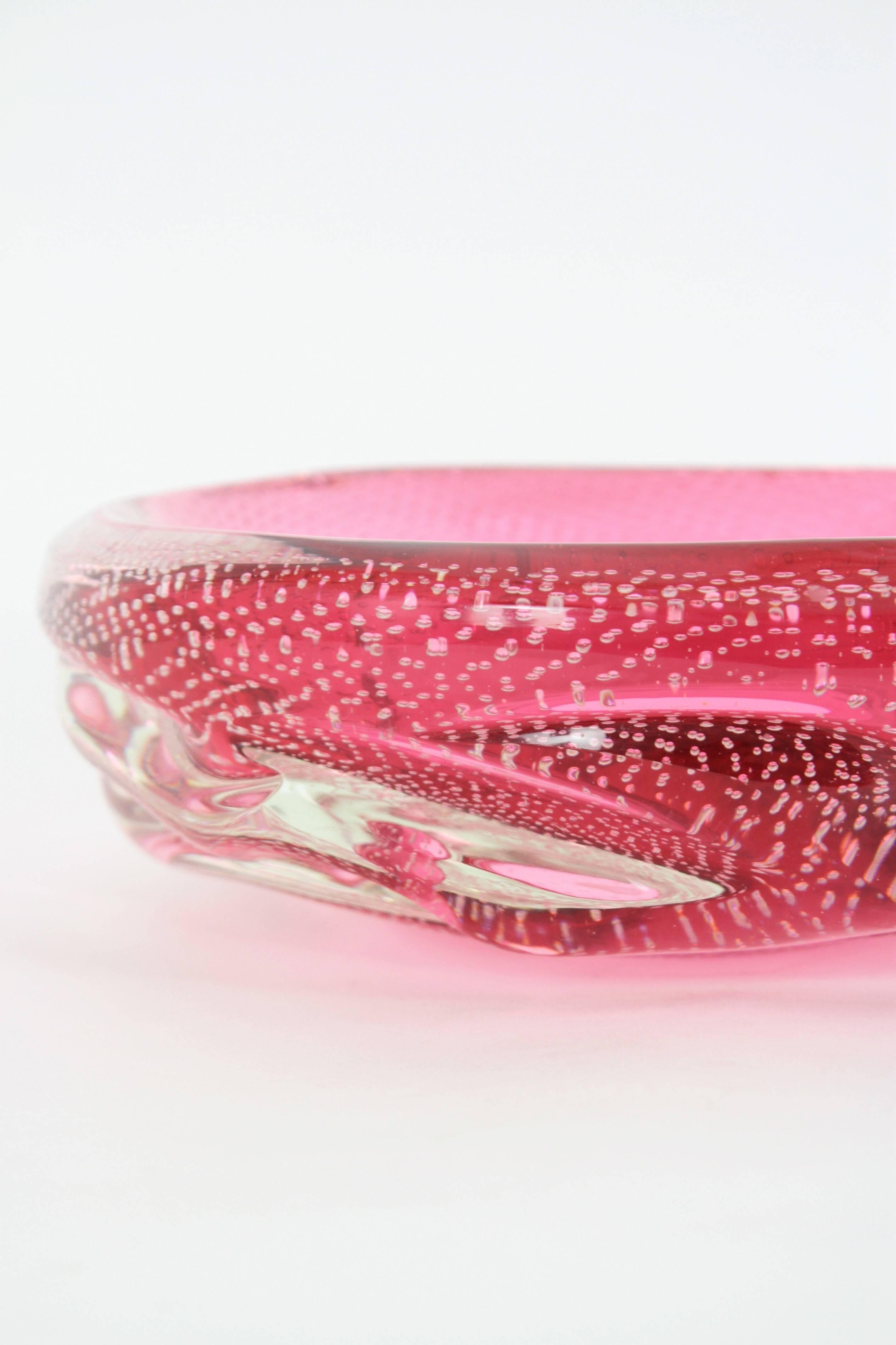 Mid-Century Modern Archimede Seguso Pink Controlled Bubbles Murano Glass Centrepiece / Large Bowl